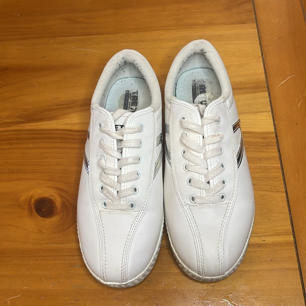 Tretorn Women's White Leather Nylite Plus Sneakers - White - 7 - Picture 4 of 4